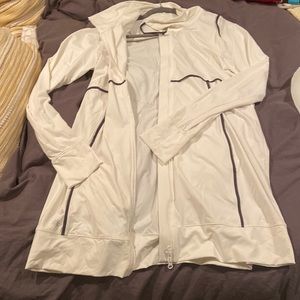 White athlete zip up (Fits like M)